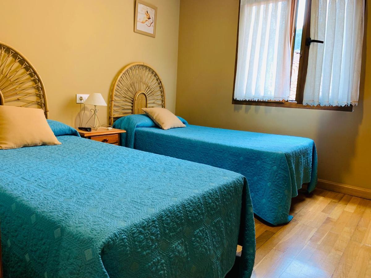Hotel Hostal La Serna Potes Zewnętrze zdjęcie